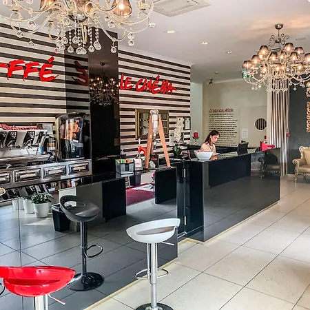 Otel Le Cinema 3*