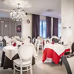 Le Cinema Hotel 3*