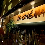 Le Cinema Szálloda Gatteo a Mare