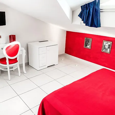 Le Cinema Hotel