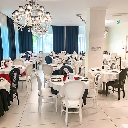 Le Cinema Hotel