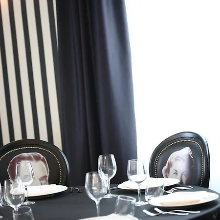 Le Cinema Hotel