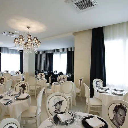 Le Cinema Hotel