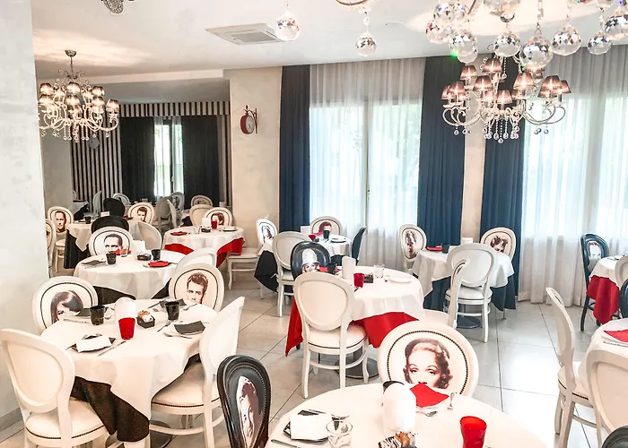 Hotel Le Cinema 3*