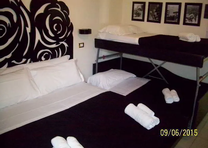 Le Cinema Отель 3*