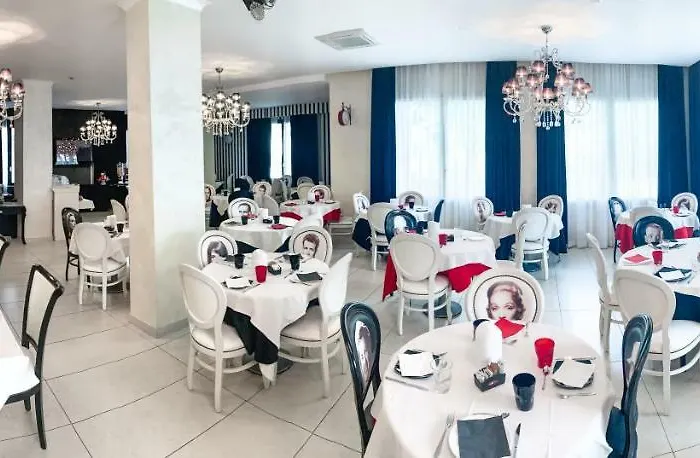 Hotel Le Cinema